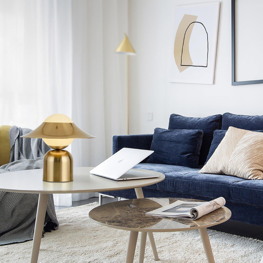 Lámpara De Mesa Moderna Inspirada En Un Sombrero
