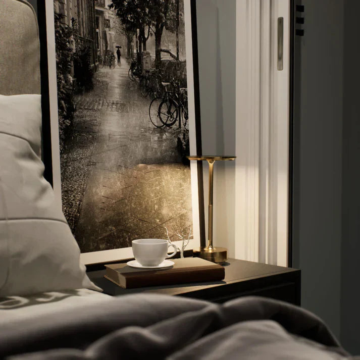 Lámpara De Mesa Táctil Led Inalámbrica